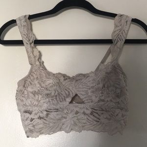 Pretty white lace bralette!